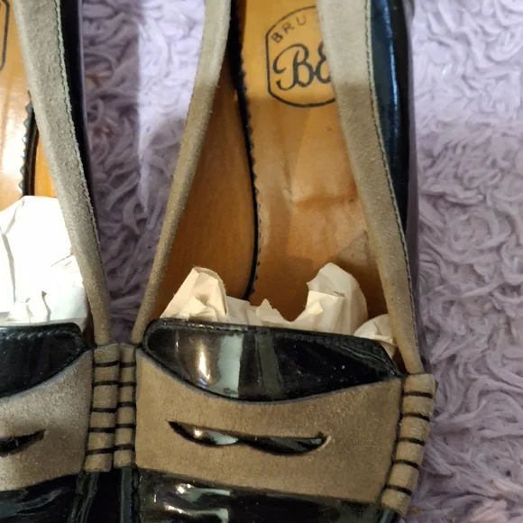 🍁SHOES $75 - Picture 4 of 5